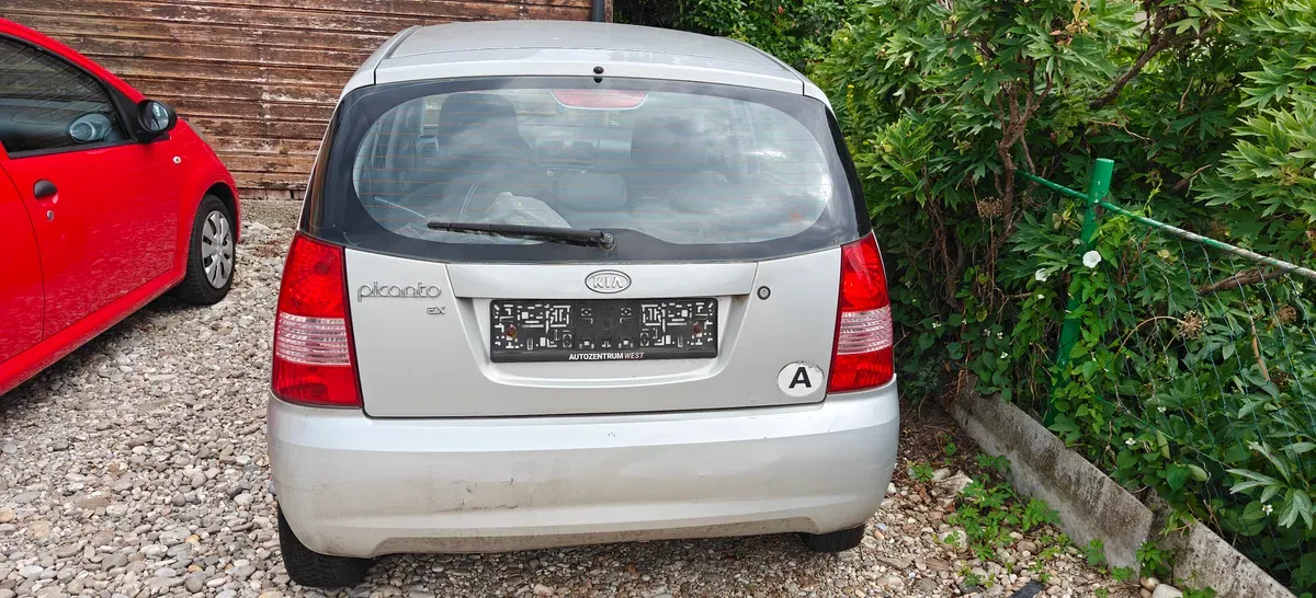 Kia Picanto 2004 photo 2