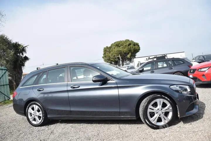 Mercedes-Benz C 2016 photo 4