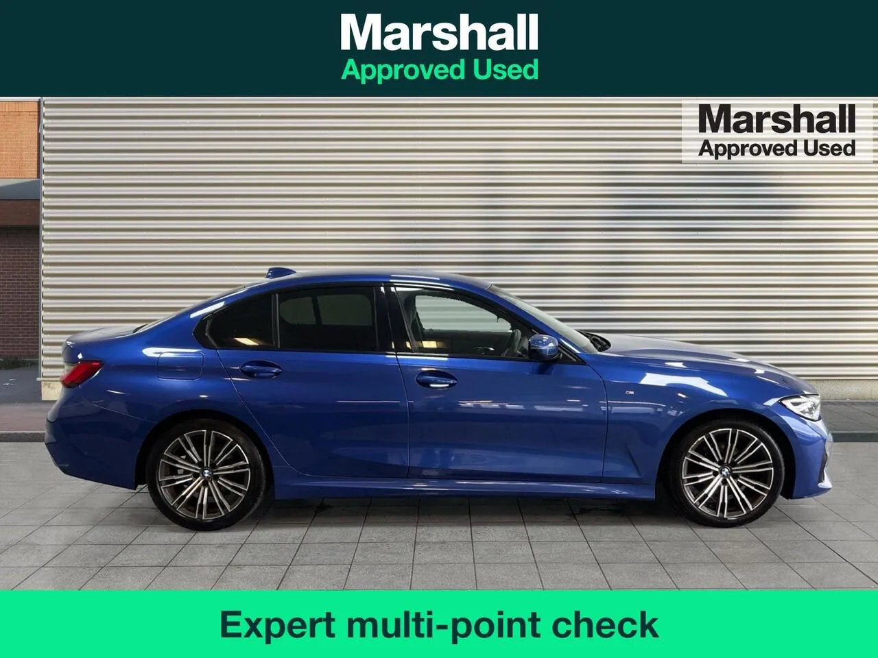 BMW 3 Series 2019 photo 2