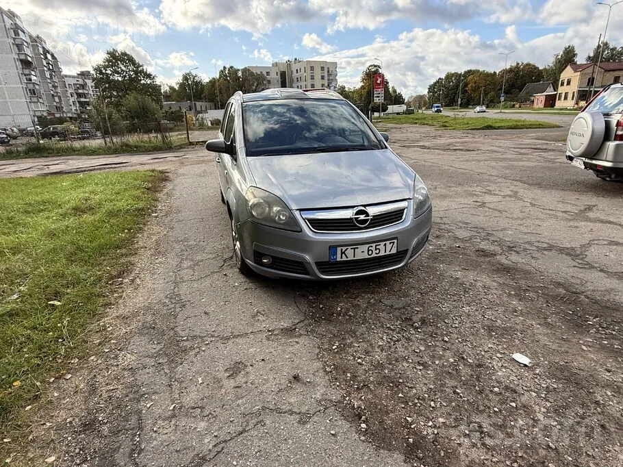 Opel Zafira 2006 photo 4