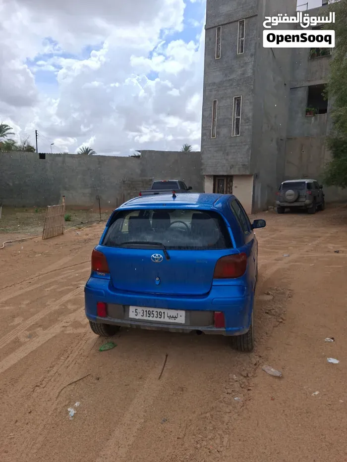 Toyota Yaris 2004 photo 2