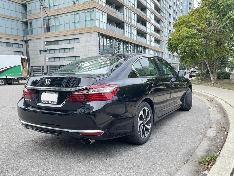 Honda Accord 2016 photo 3