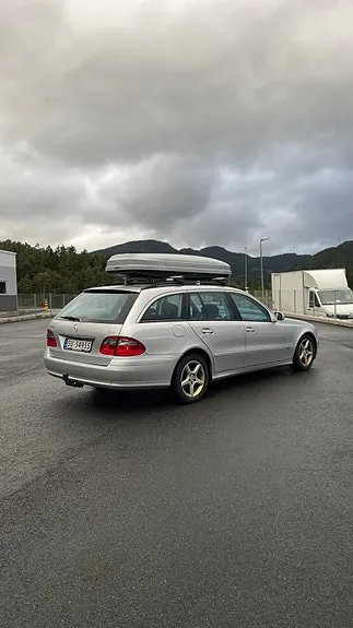 Mercedes-Benz E-Class 2006 photo 4