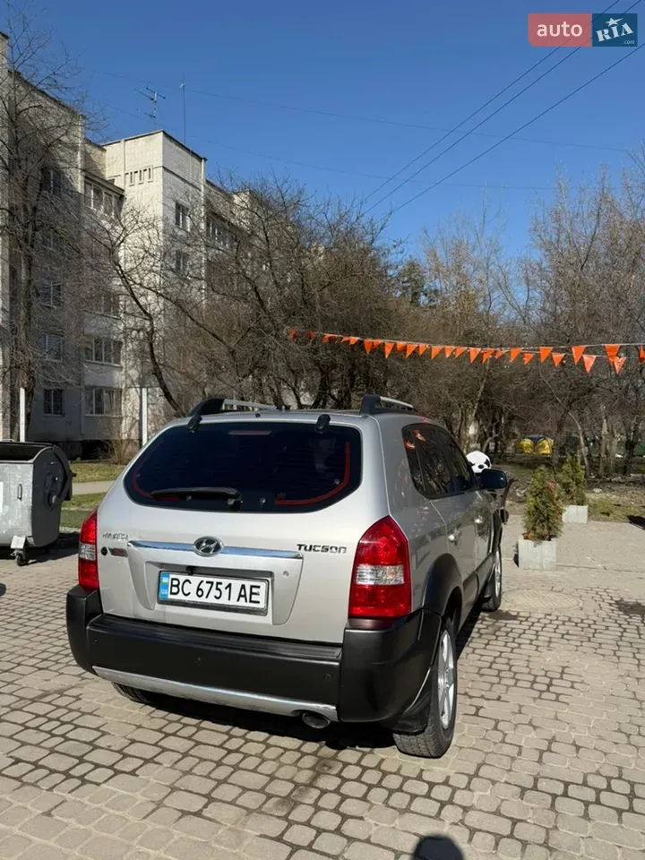 Hyundai Tucson 2008 photo 4