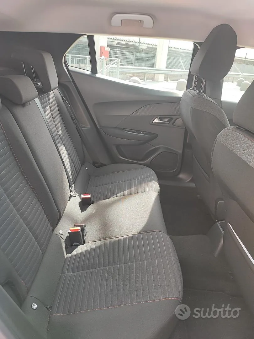 Peugeot 2008 2020 photo 5