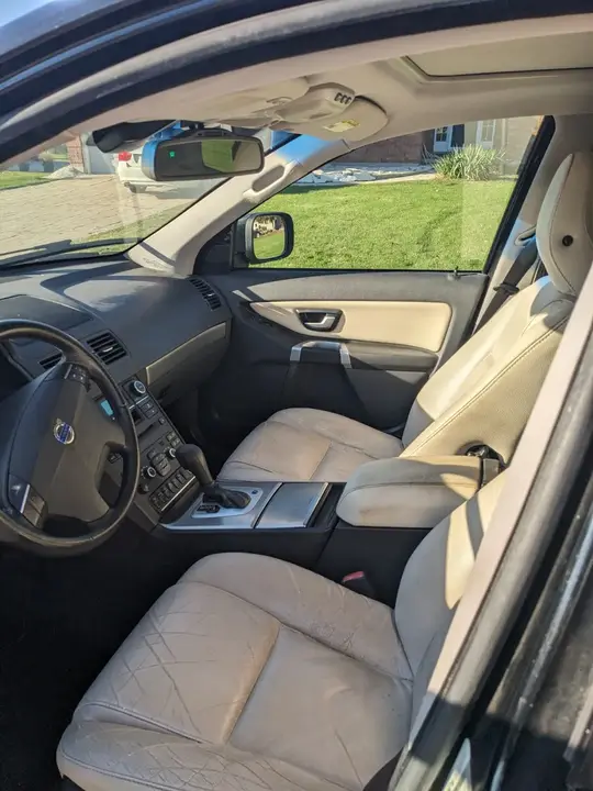 Volvo Xc90 2010 photo 4