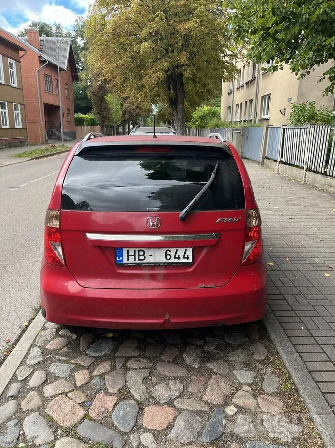 Honda Fr-V 2007 photo 3