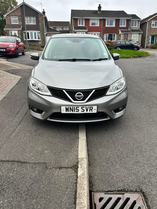 Nissan Pulsar 2015 photo 2