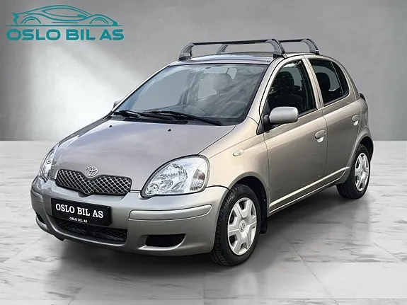 Toyota Yaris 2004 photo 2
