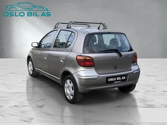 Toyota Yaris 2004 photo 4