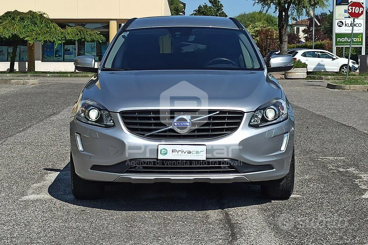 Volvo Xc60 2016 photo 2