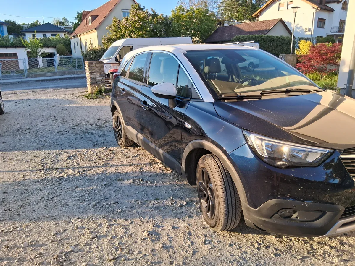 Opel Crossland X 2019 photo 3