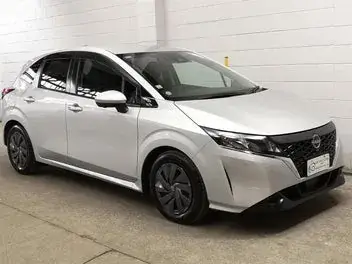 Nissan Note 2021 photo 2