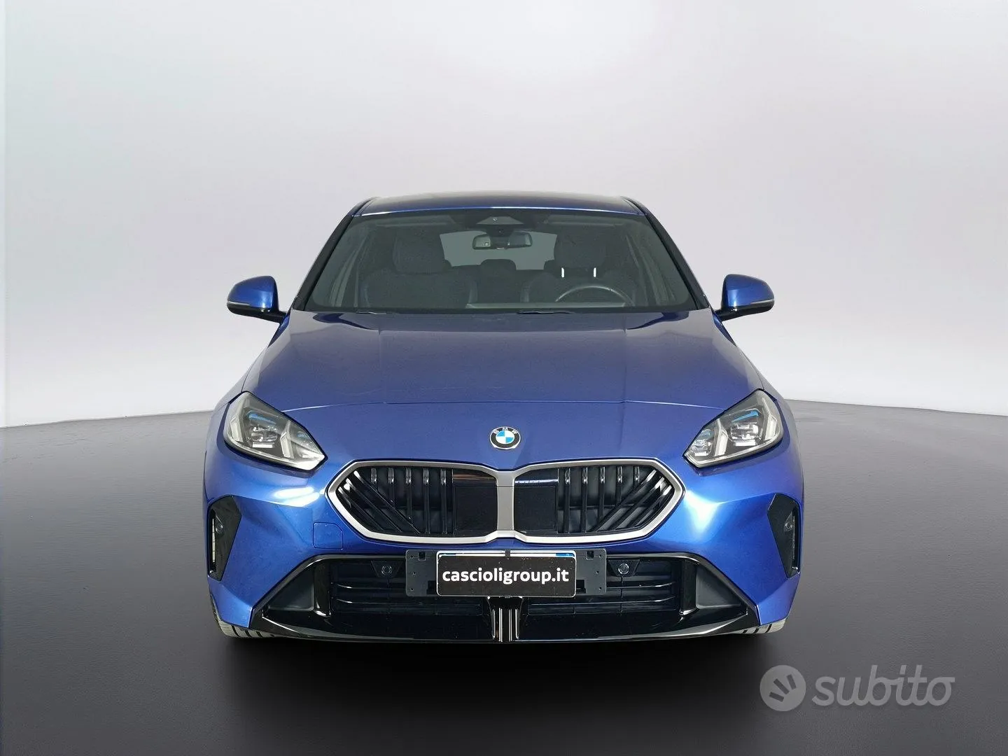 BMW 118D 2025 photo 2