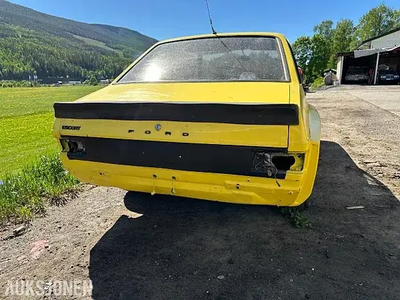 Ford Escort 1977 photo 3