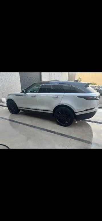 Land Rover Velar