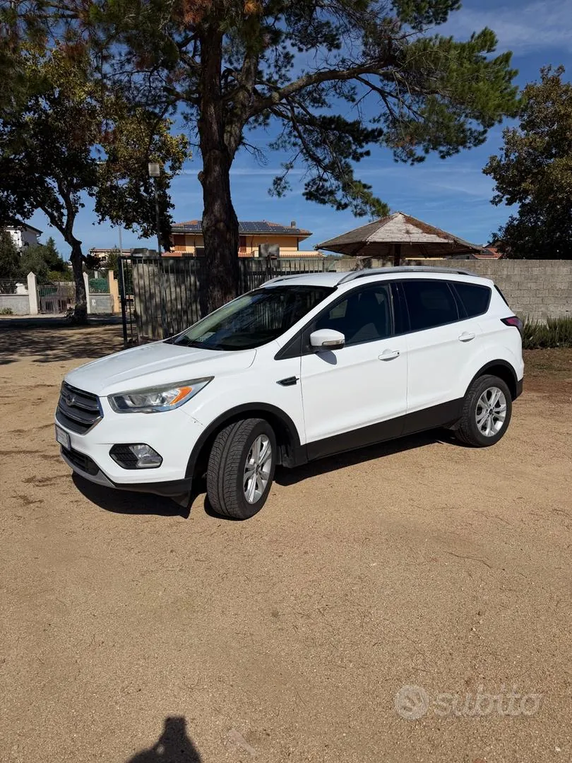 Ford Kuga 2017 photo 2