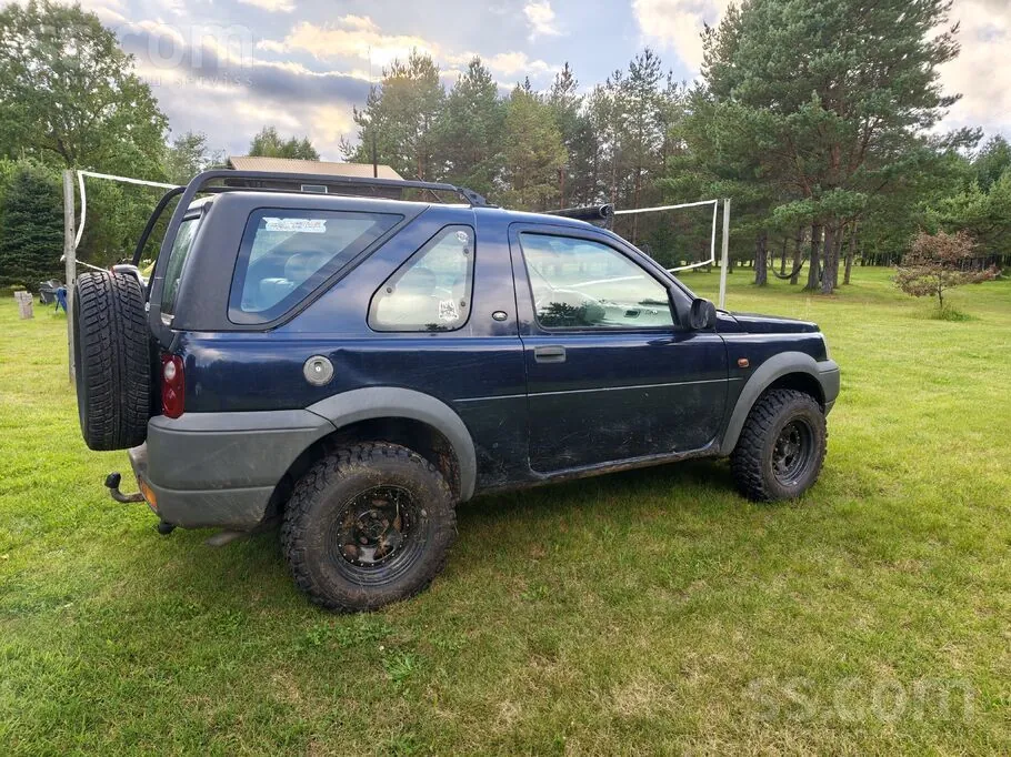 Land Rover Freelander 2000 photo 3