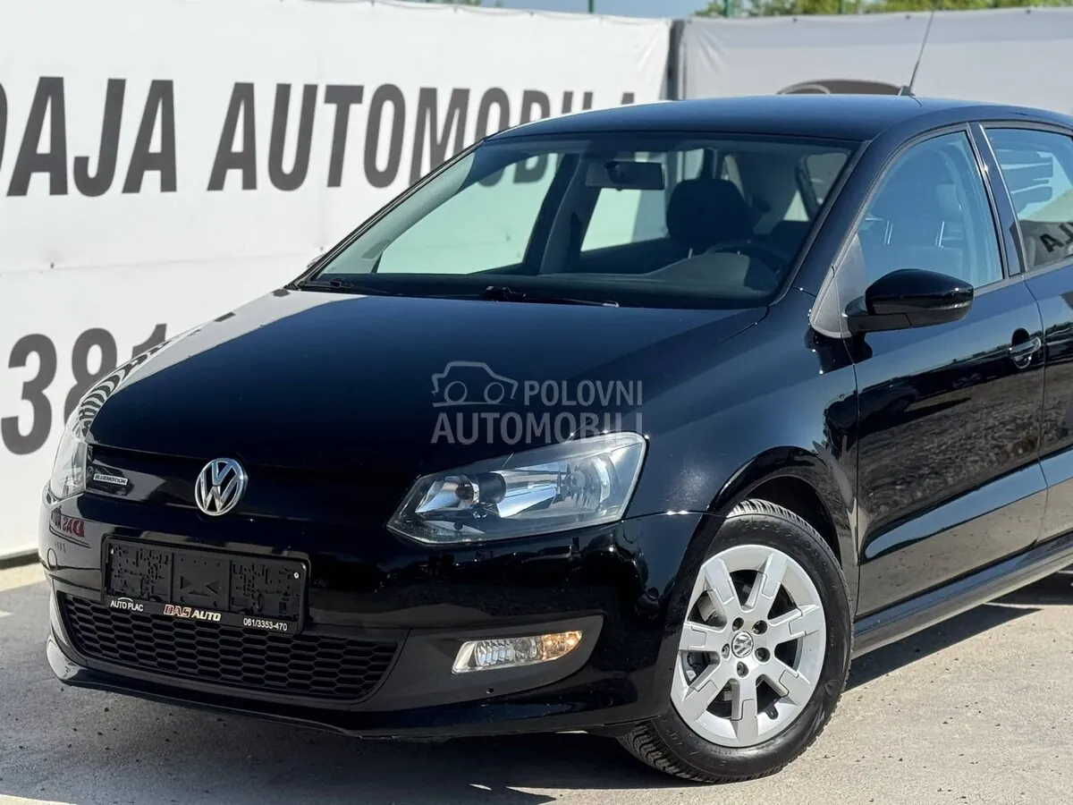 Volkswagen Polo 2011 photo 2