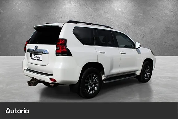 Toyota Land Cruiser 2020 photo 2