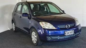 Mazda Demio 2005 photo 2