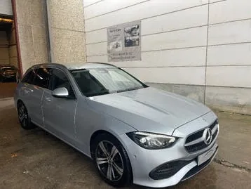 Mercedes-Benz C180 2023 photo 2