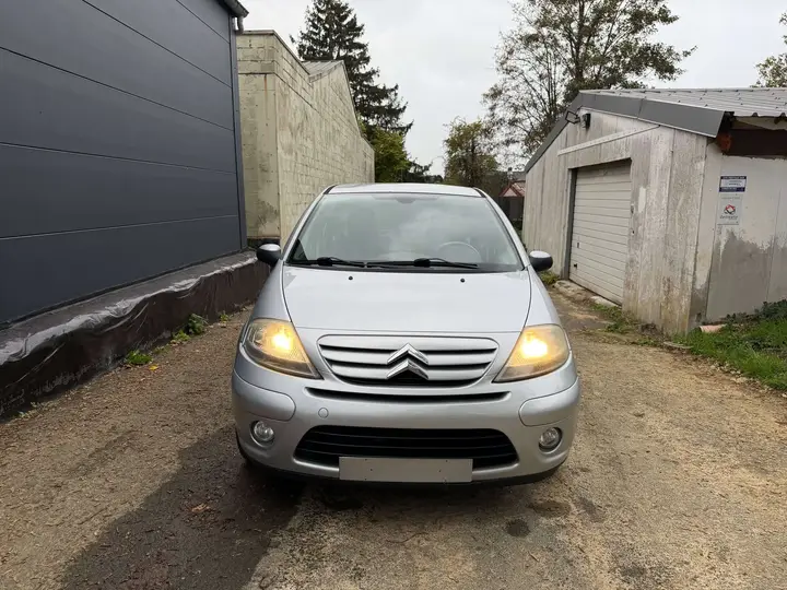 Citroen C3 2008 photo 5