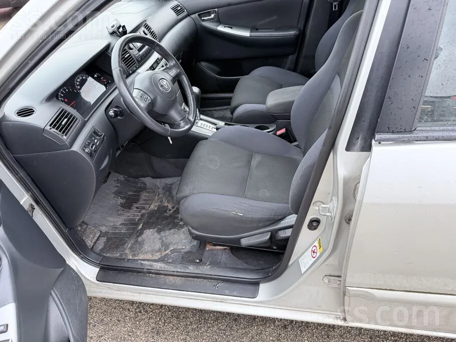 Toyota Corolla 2005 photo 3