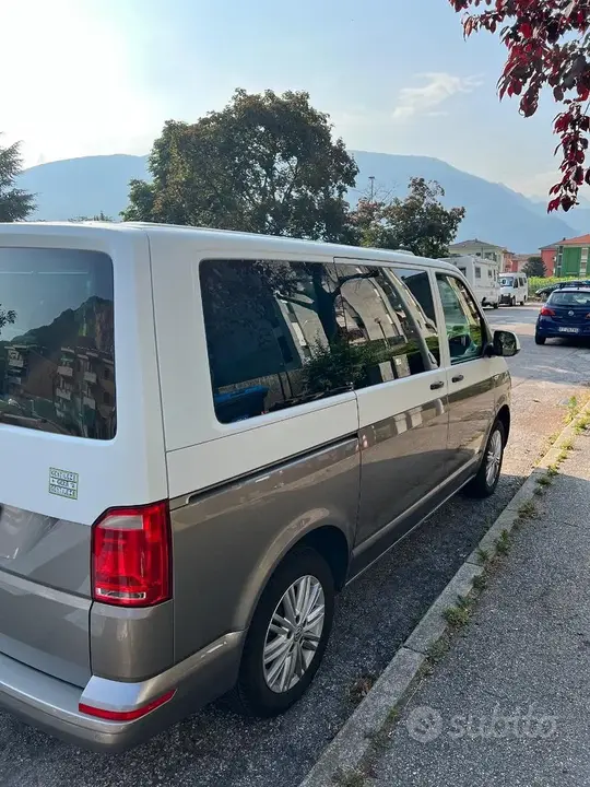 Volkswagen Multivan 2018 photo 2