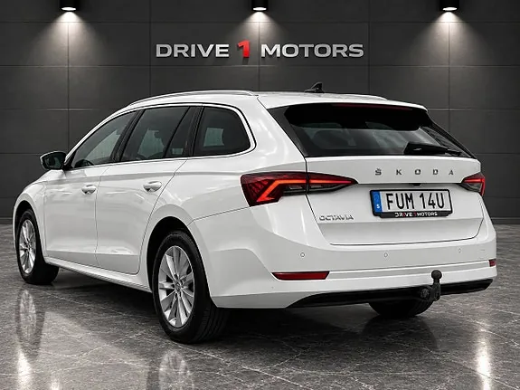 Skoda Octavia 2023 photo 5