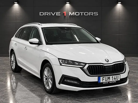 Skoda Octavia 2023 photo 3
