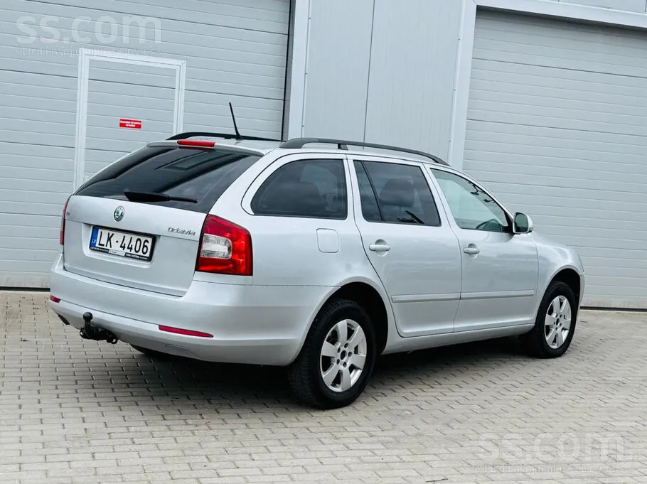 Skoda Octavia 2011 photo 5