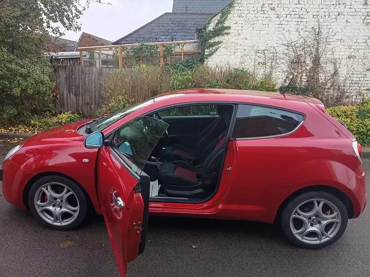 Alfa Romeo Mito 2011 photo 3