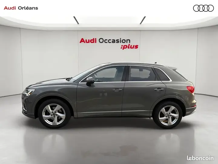 Audi Q3 2018 photo 2