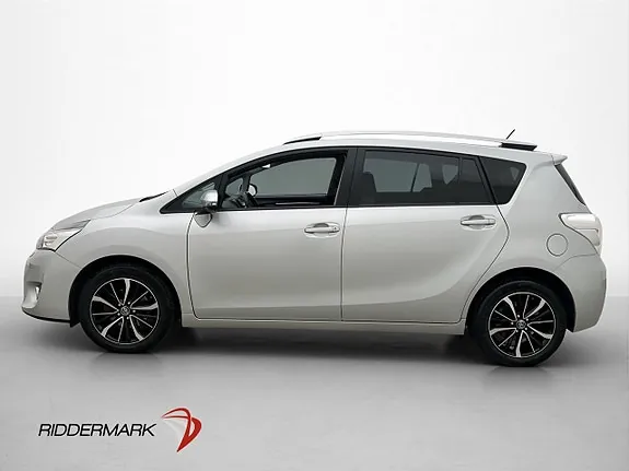 Toyota Verso 2017 photo 4