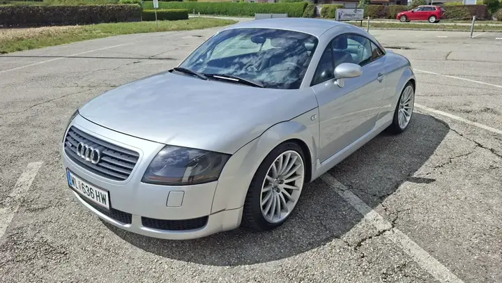 Audi Tt 2000 photo 2
