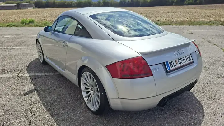 Audi Tt 2000 photo 3