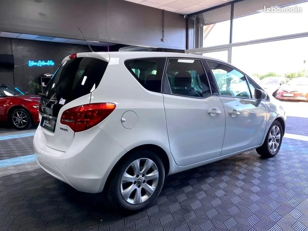 Opel Meriva 2013 photo 4