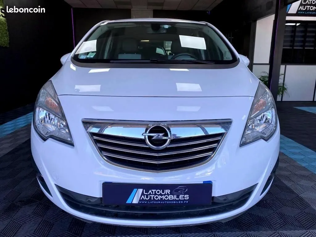 Opel Meriva 2013 photo 2