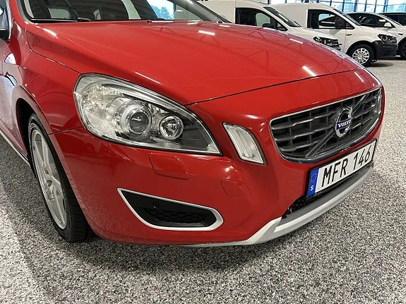 Volvo V60 2012 photo 5