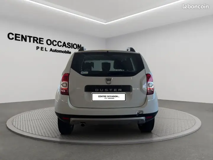 Dacia Duster 2015 photo 3