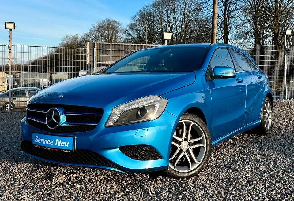 Mercedes-Benz A180
