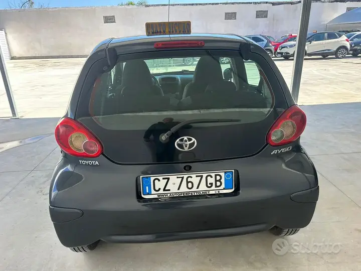 Toyota Aygo 2005 photo 5
