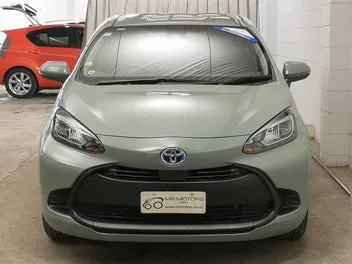 Toyota Aqua 2022 photo 5