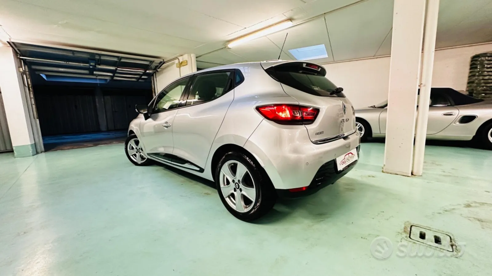 Renault Clio 2014 photo 2