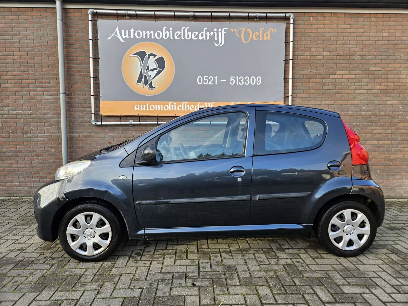 Peugeot 107 2010 photo 3