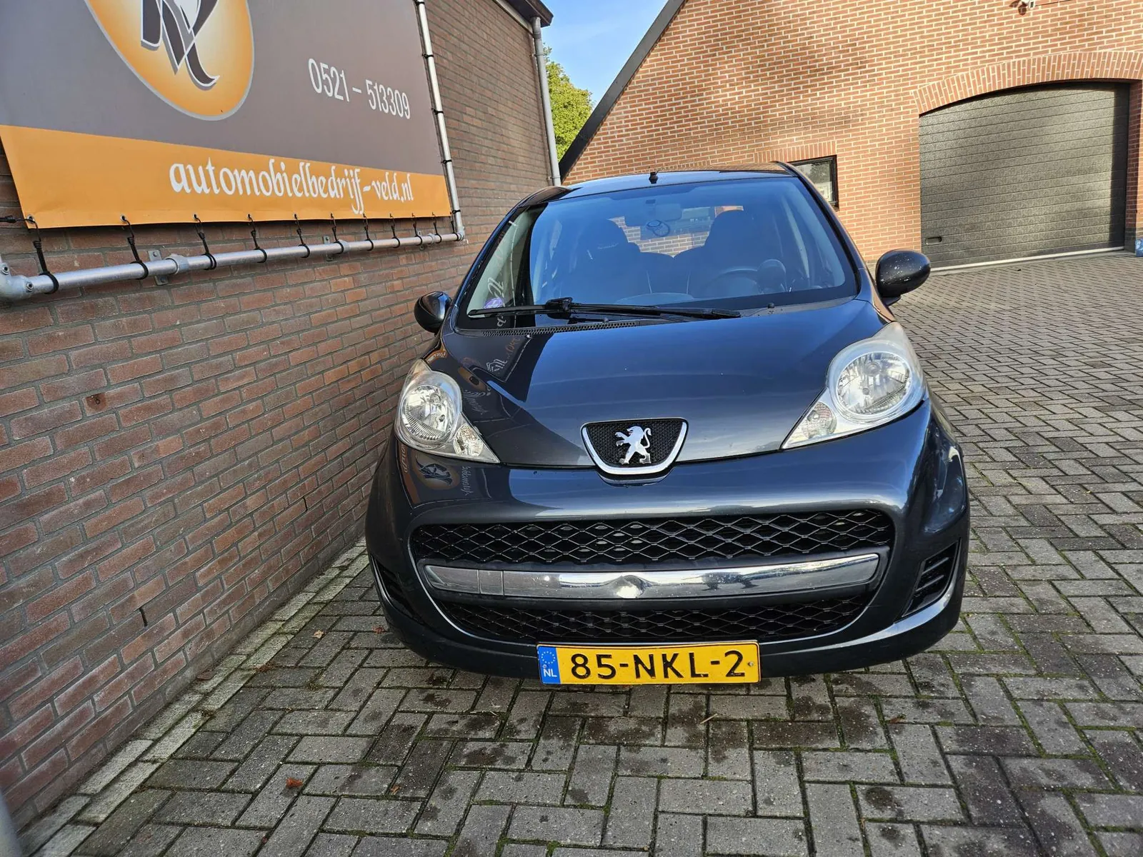 Peugeot 107 2010 photo 2