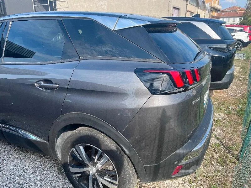 Peugeot 3008 2023 photo 5