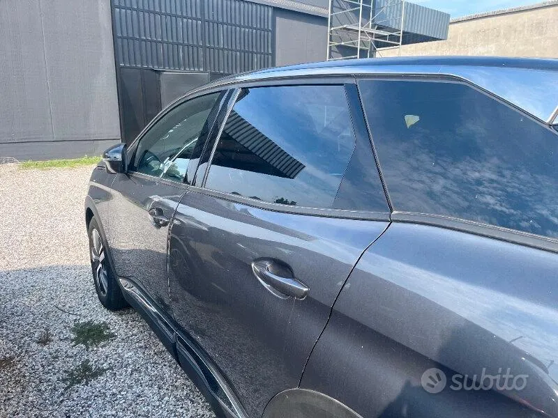 Peugeot 3008 2023 photo 4