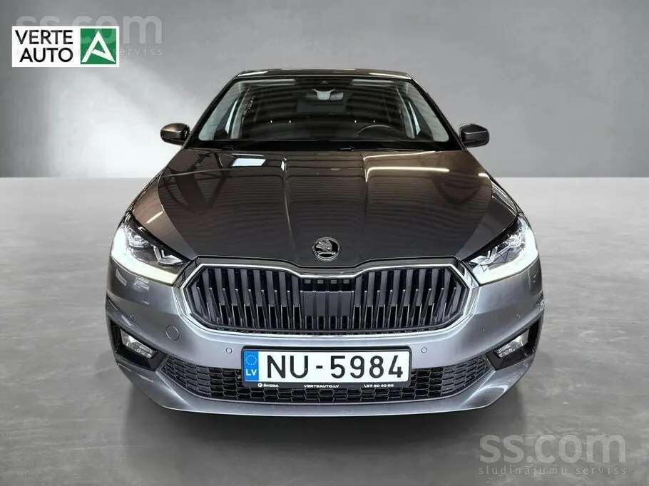Skoda Fabia 2023 photo 2